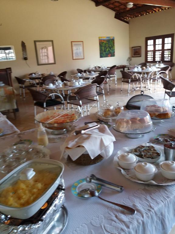 Cultural Canto Dos Poetas Inn